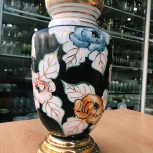 Gran florero o jarrón de opalina muy antiguo pintado a mano con oro