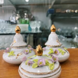 Set de perfumero de porcelana
