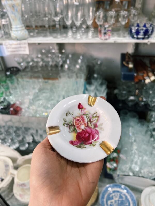 Cenicero de porcelana tsuji