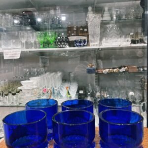 Gran hielera de cristal tallado azul