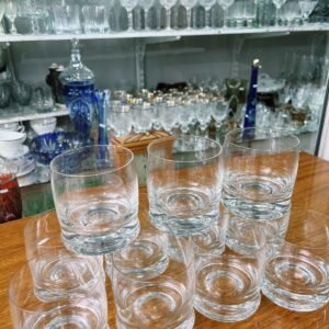 Juego de 12 vasos de cristal