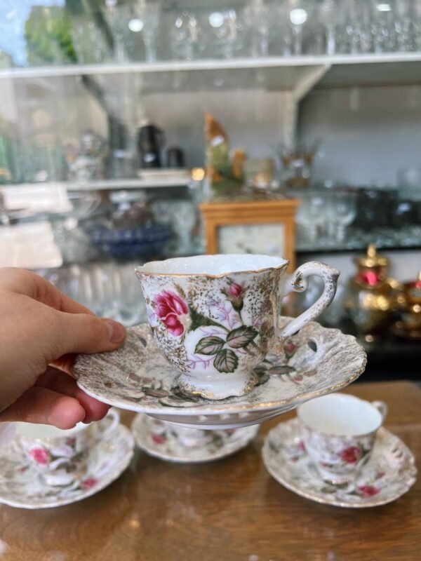 Set de 4 dúos de café de porcelana shabby chic Betson pintado a mano