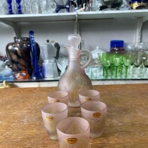 Set de botellón y 5 vasos de opalina