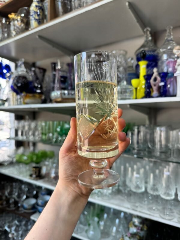 Juego de 11 copas para champagne de cristal súper tallado - Image 6