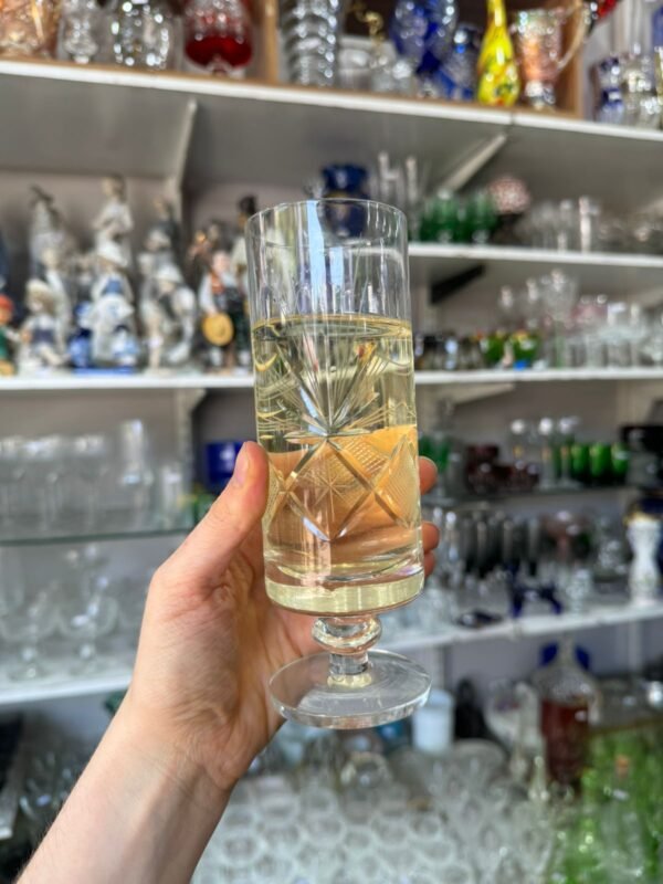 Juego de 11 copas para champagne de cristal súper tallado - Image 4