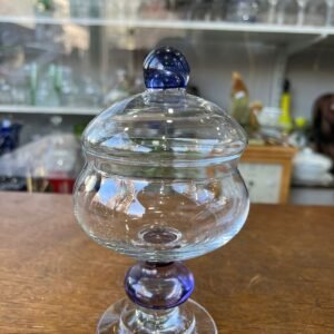 Caramelera de cristal con lila
