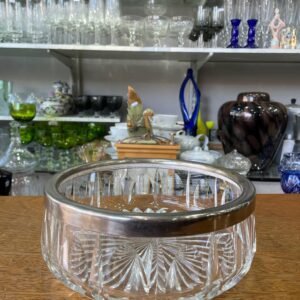 Centro de mesa o ensaladera de cristal súper tallado