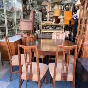 Juego de comedor – mesa con 6 sillas de cedro