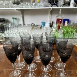 Juego de 11 copas de cristal súper tallado negras para vino