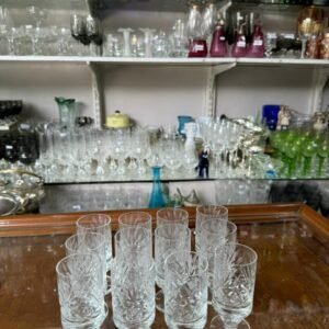 Juego de 12 copas de cristal súper tallado para licor