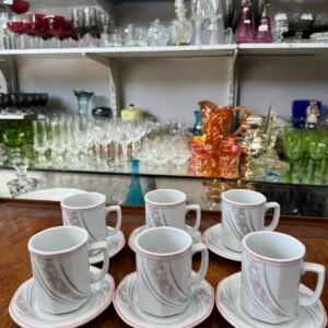 Juego de 6 jarritos de café con sus platos porcelana tsuji