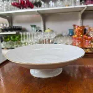 Masitero con pie porcelana verbano con guarda en oro