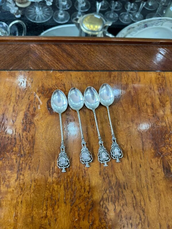 Set de 4 cucharas de café o té plata 800