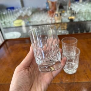 Juego de 6 vasos de cristal tallado