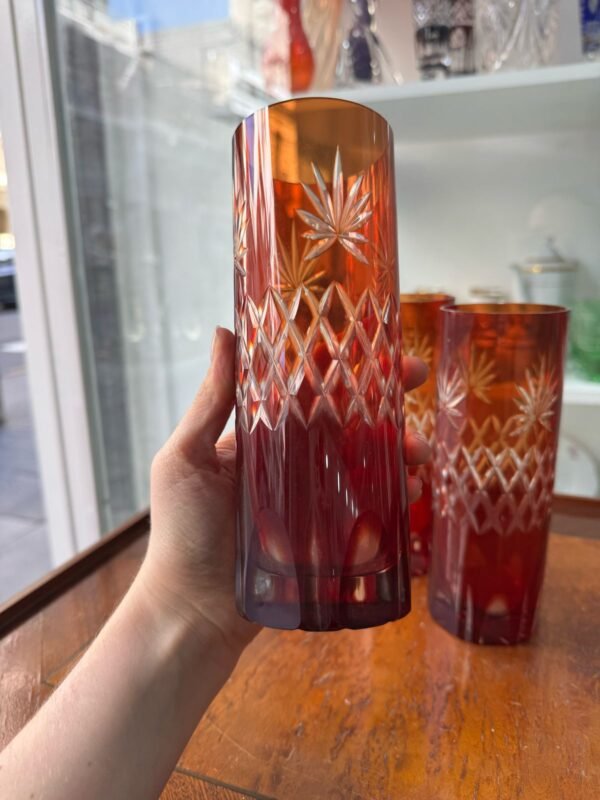 Set de 3 vasos altos de cristal súper tallado rubí - Image 2