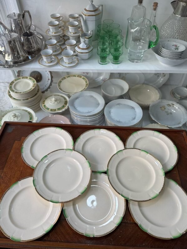 Juego de 8 platos de postre ingleses Alfred Meakin - Image 9
