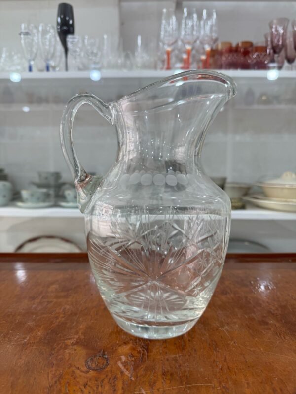 Jarra de cristal súper tallado