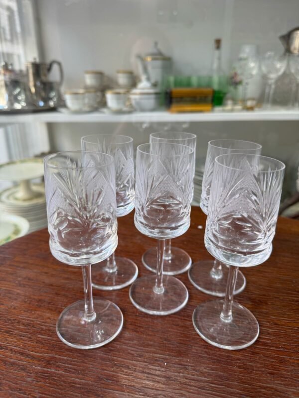 Juego de 6 copas de cristal súper tallado para licor