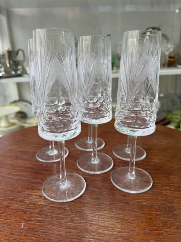Juego de 6 copas para champagne cristal súper tallado - Image 5