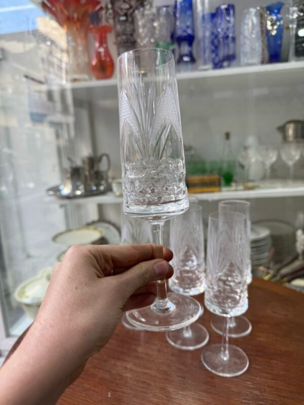 Juego de 6 copas para champagne cristal súper tallado - Image 2