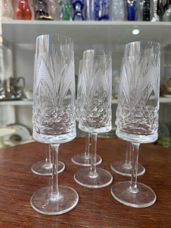 Juego de 6 copas para champagne cristal súper tallado - Image 3
