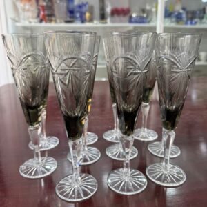 Juego de 11 copas de cristal súper tallado negras