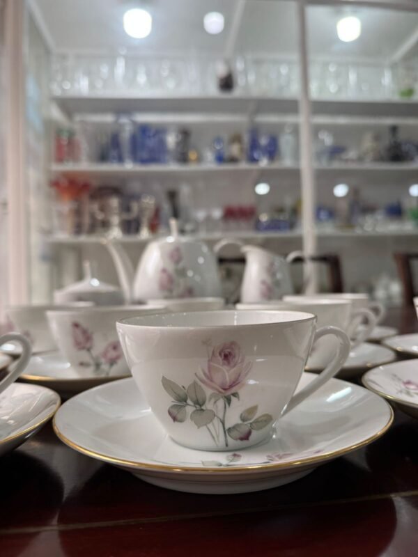 Juego de té porcelana verbano completo para 10 personas - Image 4