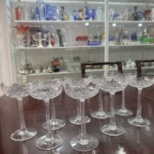 Exquisito juego de 9 copas de cristal súper tallado altas ideal para brindis estilo BACCARAT