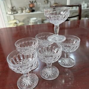 Juego de 6 copas de postre vidrio prensado