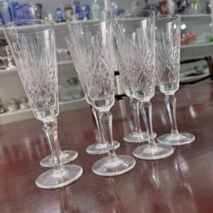 Juego de 7 copas de cristal súper tallado para vino