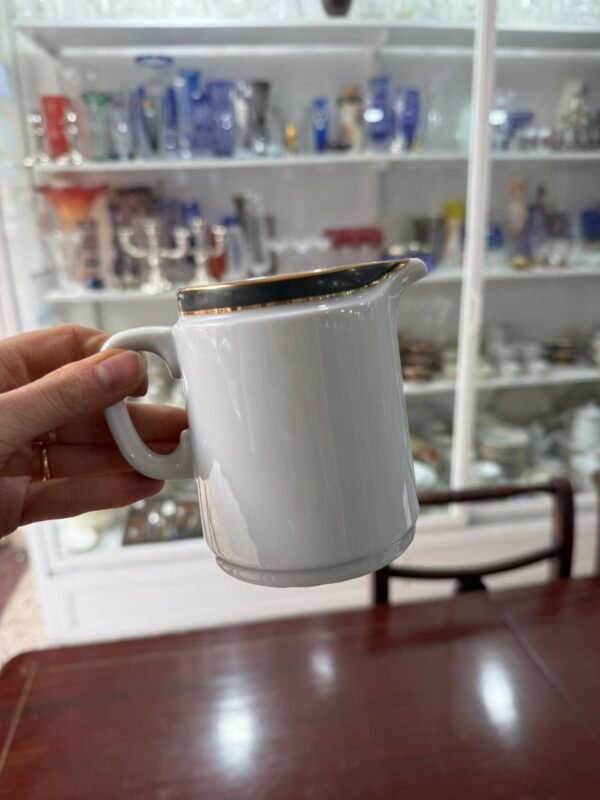Lechera porcelana tsuji - Image 2