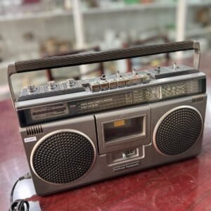 Radio AM FM PANASONIC 4 bandas eléctrica y a pilas
