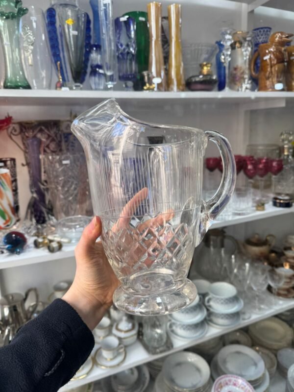 Jarra de cristal súper tallado con pico vertedor - Image 3
