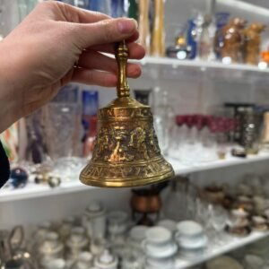 Campana de bronce