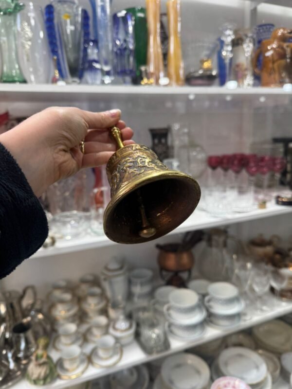 Campana de bronce - Image 2