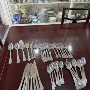 Juego de cubiertos para 8 personas – 48 PIEZAS