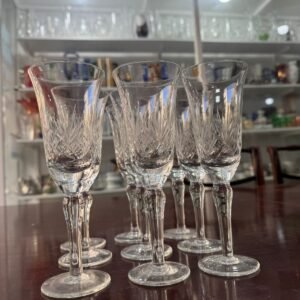 Juego de 9 copas para vino cristal súper tallado
