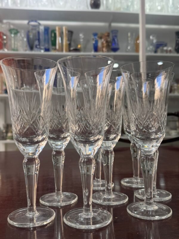 Juego de 8 copas para agua o vino cristal súper tallado
