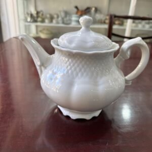 Gran tetera de porcelana