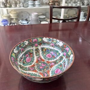Ensaladera porcelana oriental pintada a mano con oro