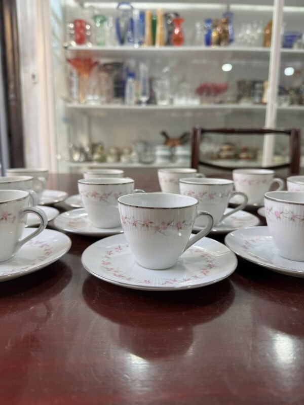 Juego de 11 dúos de café porcelana tsuji con rosas - Image 6