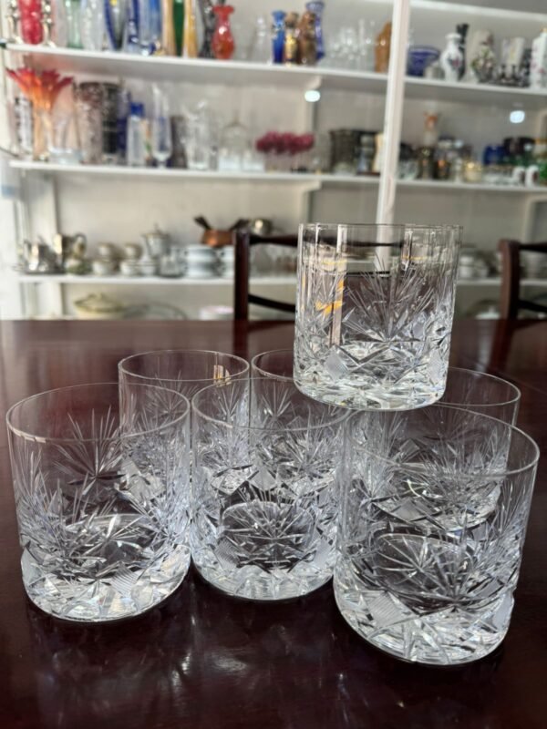 Juego de 7 vasos de cristal súper tallado - Image 3
