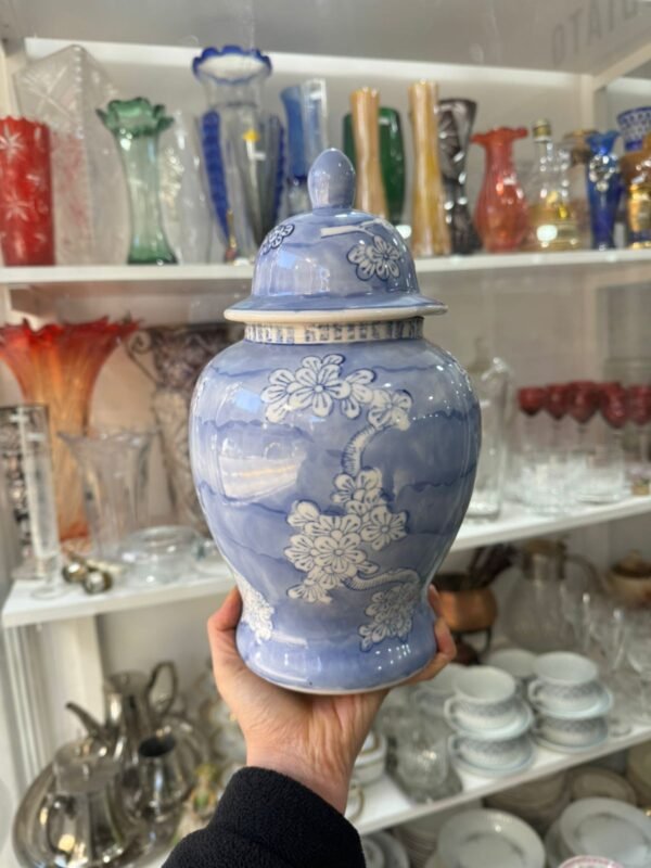 Potiche oriental