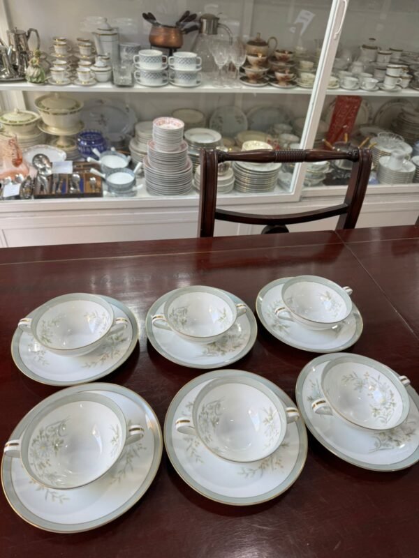 Juego de 6 consomeras con platos porcelana NORITAKE - Image 3