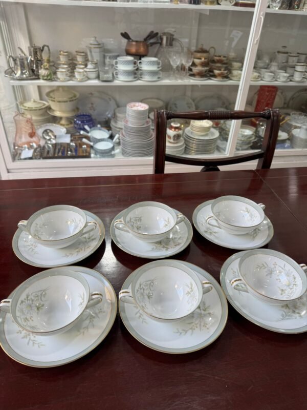 Juego de 6 consomeras con platos porcelana NORITAKE
