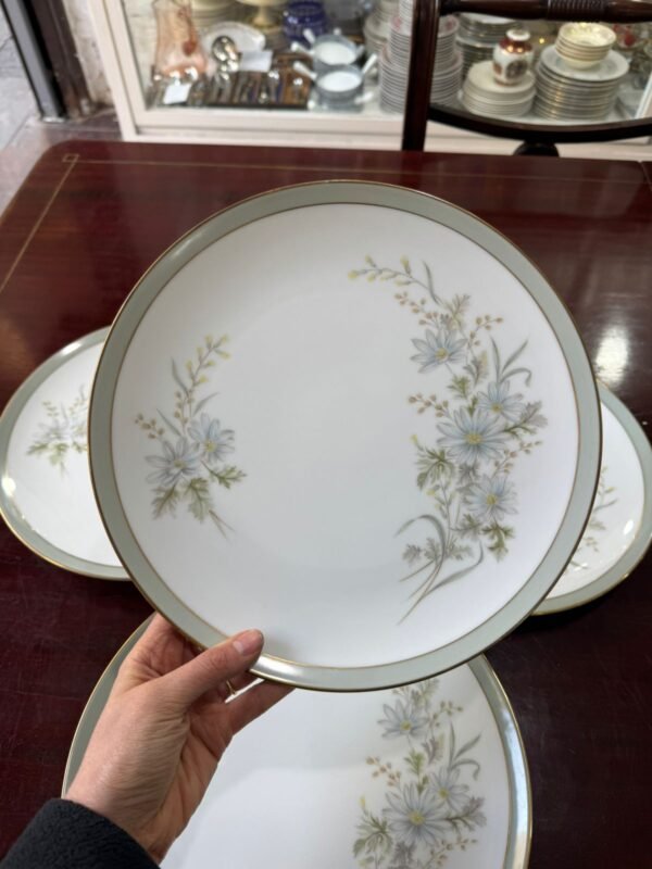 Juego de 6 platos playos porcelana NORITAKE - Image 2