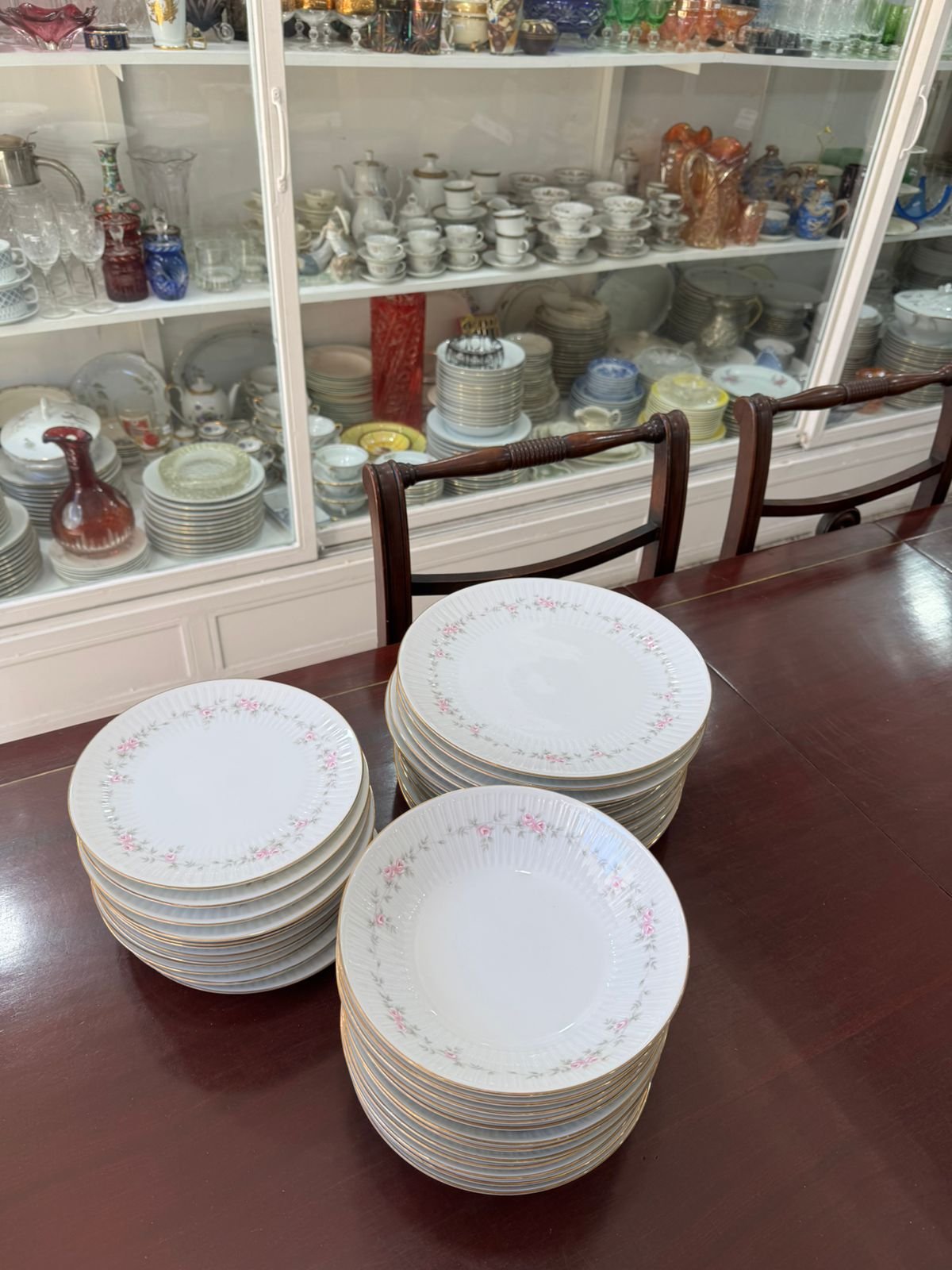 Juego de 12 platos playos, 12 platos hondos y 12 platos de postre porcelana tsuji
