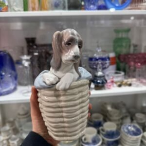 Figura de perro porcelana LLADRO