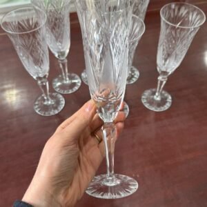 Juego de 7 copas de cristal súper tallado