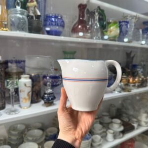 Lechera porcelana checoslovaca